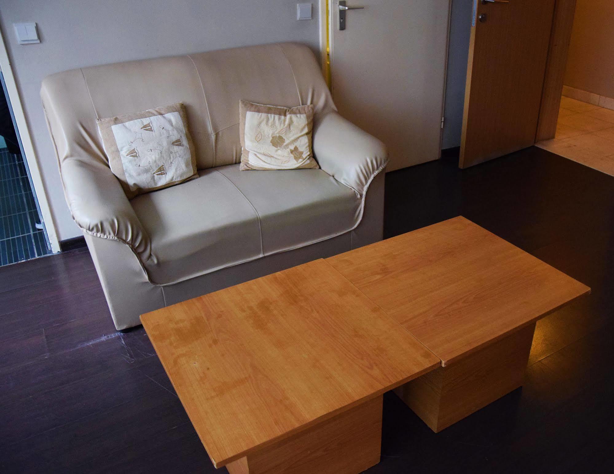 Budget Flats Antwerpen Bagian luar foto